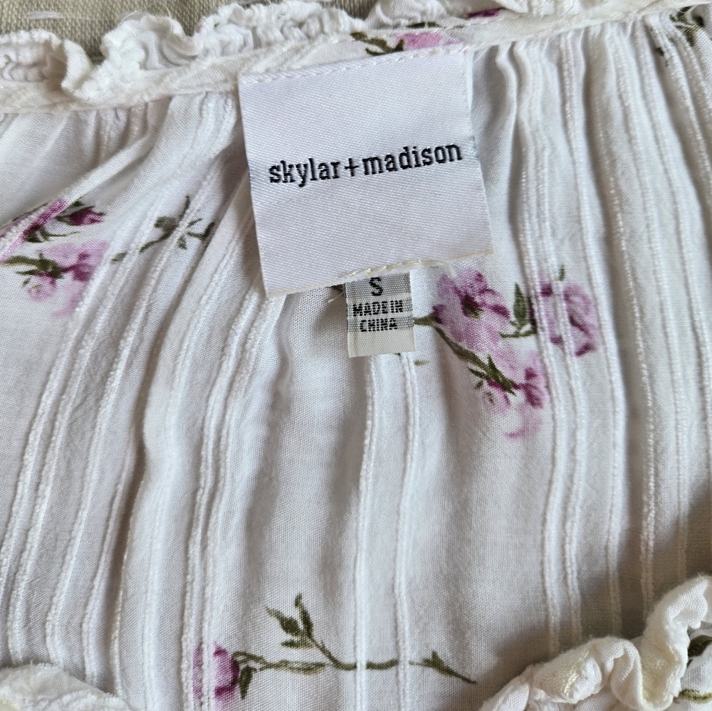 Floral Ruffled Dress - Picture 2 of 6